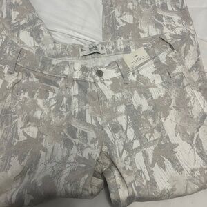 Hollister Low rise Camo jeans